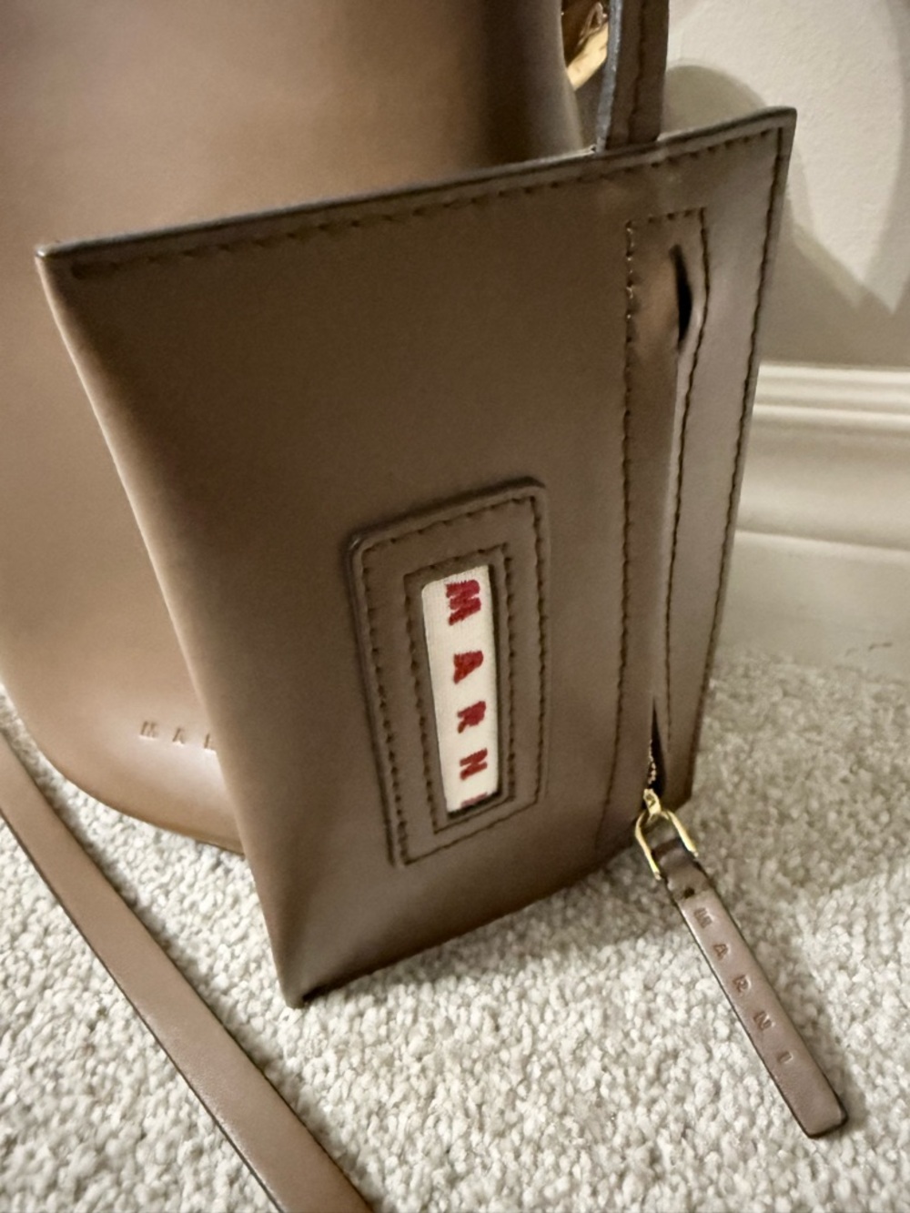 Authentic NEW condition Marni pannier crossbody bag - Picture 2 of 8